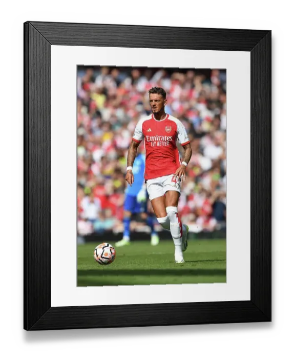 Framed Print : Arsenal's Ben White Sprints Past Fulham Defenders in 2023-24 Premier League Clash Framed Print : Arsenal's Ben White Sprints Past Fulham Defenders in 2023-24 Premier League Clash
