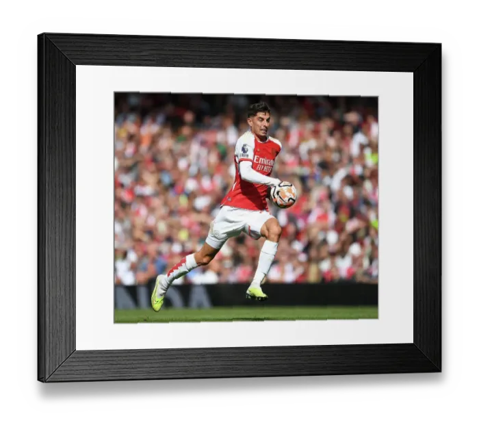 Framed Print : Havertz's Stunner: Arsenal's Exhilarating Victory Against Fulham (2023-24)