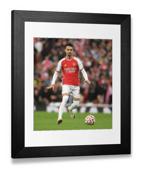 Framed Print : Fabio Vieira Shines: Arsenal Dominates Fulham in Premier League Opener Framed Print : Fabio Vieira Shines: Arsenal Dominates Fulham in Premier League Opener
