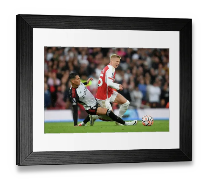 Framed Print : Battle at Emirates: Zinchenko vs Lukic - Arsenal vs Fulham (2023-24)