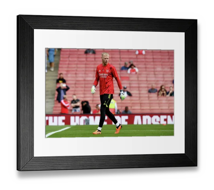 Framed Print : Arsenal's Aaron Ramsdale Gears Up: Arsenal FC vs Fulham FC, Premier League 2023-24 Framed Print : Arsenal's Aaron Ramsdale Gears Up: Arsenal FC vs Fulham FC, Premier League 2023-24