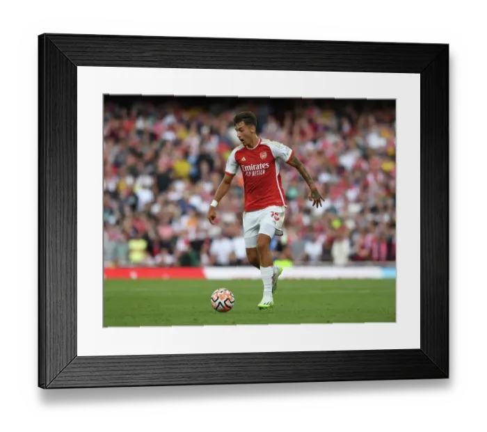 Framed Print : Arsenal's Jakub Kiwior in Action: 2023-24 Premier League Match vs. Fulham Framed Print : Arsenal's Jakub Kiwior in Action: 2023-24 Premier League Match vs. Fulham