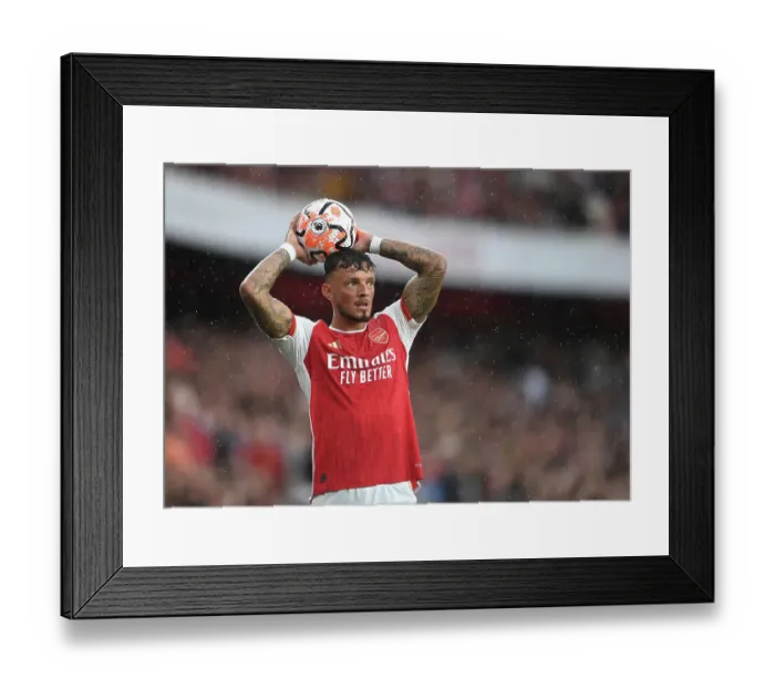Framed Print : Arsenal's Ben White in Action: Arsenal vs. Fulham, 2023-24 Premier League
