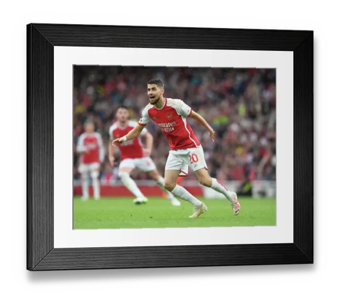 Framed Print : Arsenal's Jorginho Shines: Arsenal FC Dominates Fulham FC in 2023-24 Premier League Opener