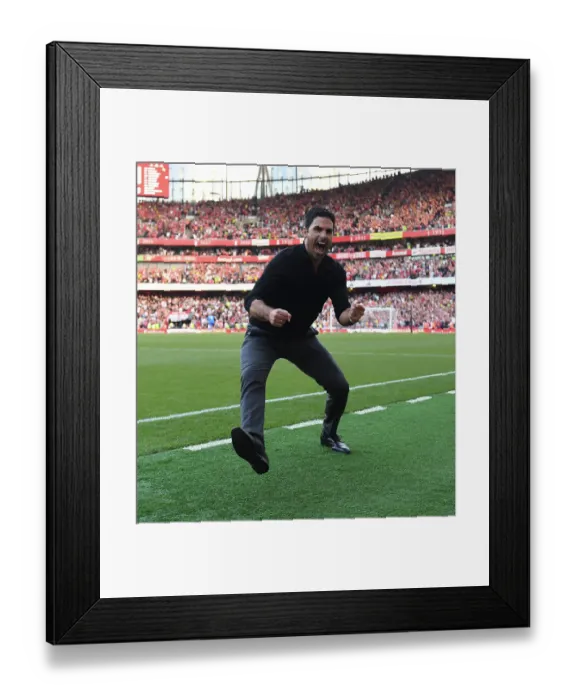 Framed Print : Arsenal's Triumph: Arteta's Men Stun Manchester United with Three Goals