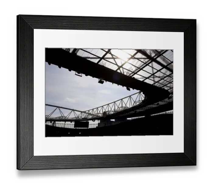 Framed Print : Arsenal vs Manchester United: Premier League Showdown at Emirates Stadium (2023-24) Framed Print : Arsenal vs Manchester United: Premier League Showdown at Emirates Stadium (2023-24)
