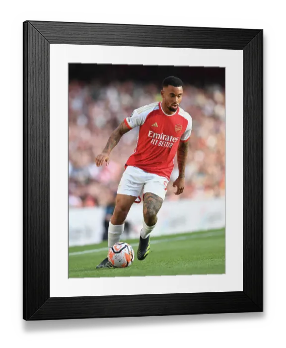Framed Print : Arsenal vs Manchester United: Clash of the Titans - Premier League 2023-24 Framed Print : Arsenal vs Manchester United: Clash of the Titans - Premier League 2023-24