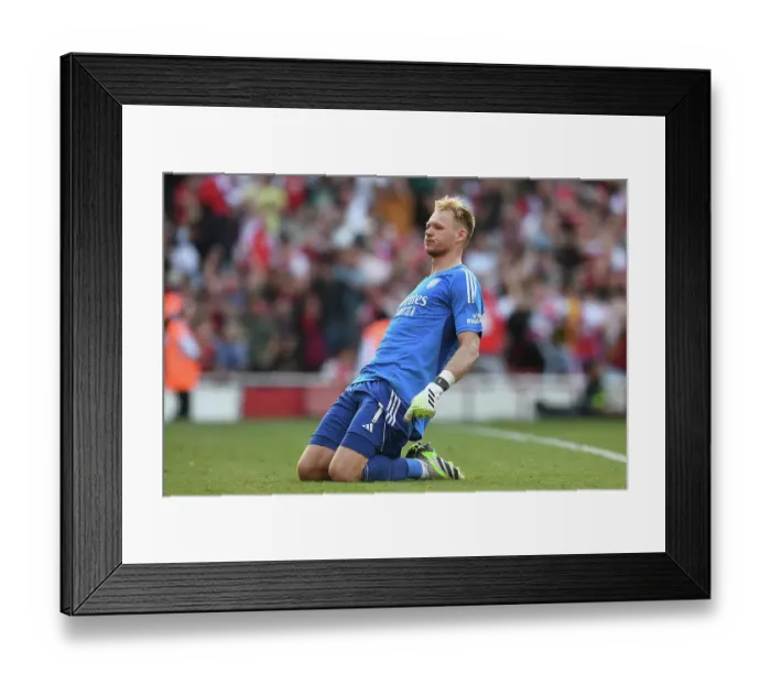 Framed Print : Arsenal's Triumph: Gabriel Jesus Hat-trick Sinks Manchester United (2023-24)