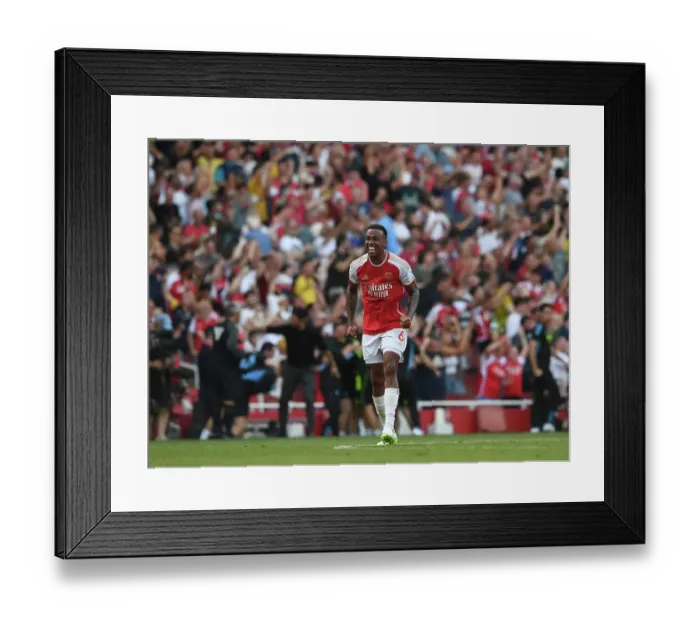 Framed Print : Magalhaes Hat-Trick: Arsenal's Thrilling Victory Over Manchester United (2023-24)