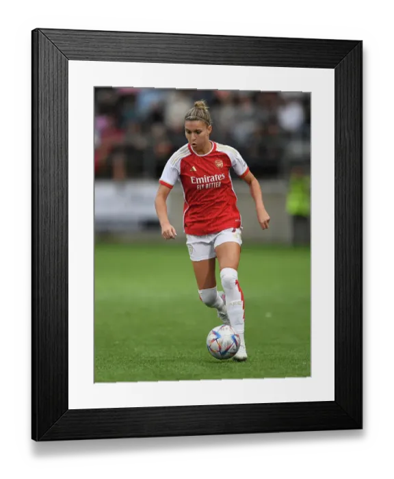 Framed Print : Arsenal Women Battle Linkopings FC in UEFA Champions League Showdown (September 2023)