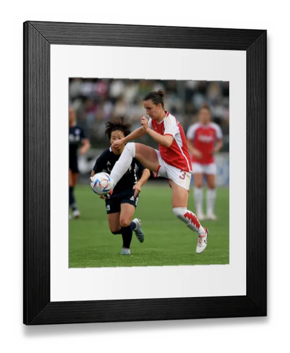 Framed Print : Arsenal Women Face Linkopings FC in UEFA Champions League Showdown
