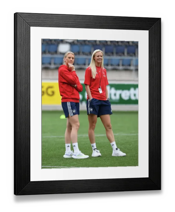 Framed Print : Arsenal Women Take on Linkopings FC in UEFA Champions League Clash, September 2023