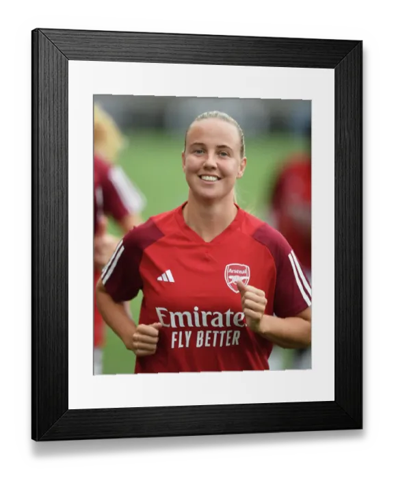 Framed Print : Arsenal Women's Squad Prepares for UEFA Champions League Battle against Linkopings FC in Sweden (September 2023)