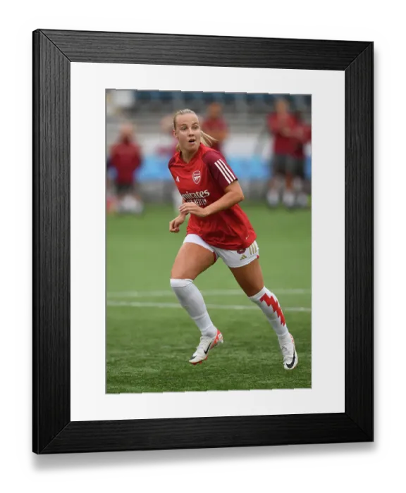 Framed Print : Arsenal Women's Squad Prepares for UEFA Champions League Showdown against Linkopings FC in Sweden Framed Print : Arsenal Women's Squad Prepares for UEFA Champions League Showdown against Linkopings FC in Sweden