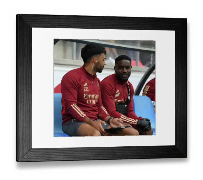 Framed Print : Arsenal Women Face Off Against Linkopings FC in UEFA Champions League: A September Showdown in Sweden