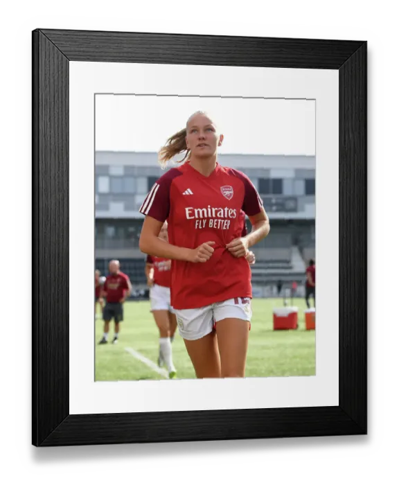 Framed Print : Arsenal Women Prepare for Paris FC Showdown in UEFA Champions League Framed Print : Arsenal Women Prepare for Paris FC Showdown in UEFA Champions League
