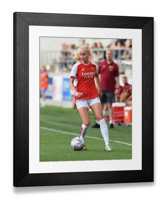 Framed Print : Arsenal Women vs Paris FC: UEFA Champions League Clash in Sweden (September 2023)