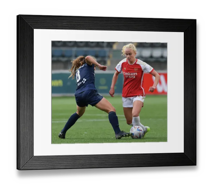 Framed Print : Arsenal Women vs Paris FC: UEFA Champions League Clash in Sweden (2023-24)