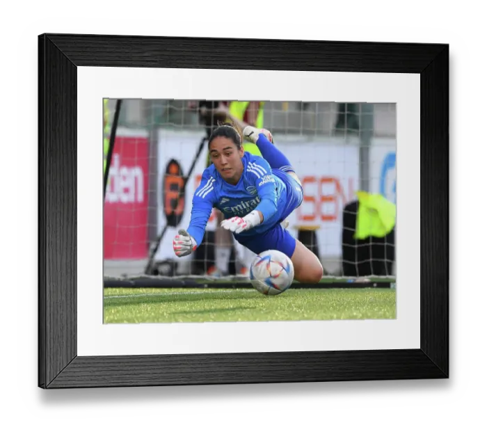 Framed Print : Arsenal Women's Penalty Heroics: Manuela Zinsberger Saves in UEFA Champions League Shootout vs Paris FC (2023-24) Framed Print : Arsenal Women's Penalty Heroics: Manuela Zinsberger Saves in UEFA Champions League Shootout vs Paris FC (2023-24)