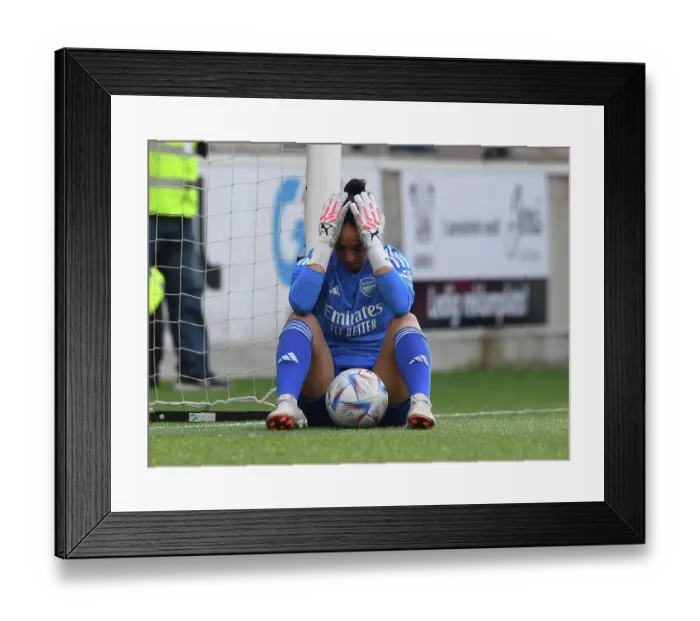 Framed Print : Paris FC v Arsenal Women: UEFA Champions League Group 3 Round Match 2