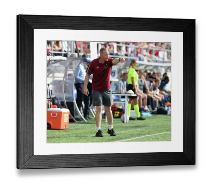 Framed Print : Arsenal Women vs Paris FC: Showdown in the UEFA Champions League at Linkoping Arena (September 2023) Framed Print : Arsenal Women vs Paris FC: Showdown in the UEFA Champions League at Linkoping Arena (September 2023)