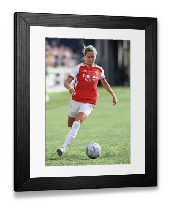 Framed Print : Arsenal Women Battle Paris FC in UEFA Champions League Showdown in Sweden Framed Print : Arsenal Women Battle Paris FC in UEFA Champions League Showdown in Sweden
