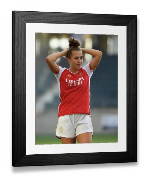 Framed Print : Arsenal Women's UEFA Champions League Defeat to Paris FC: Lia Walti Reacts in Disappointment (2023-24) Framed Print : Arsenal Women's UEFA Champions League Defeat to Paris FC: Lia Walti Reacts in Disappointment (2023-24)