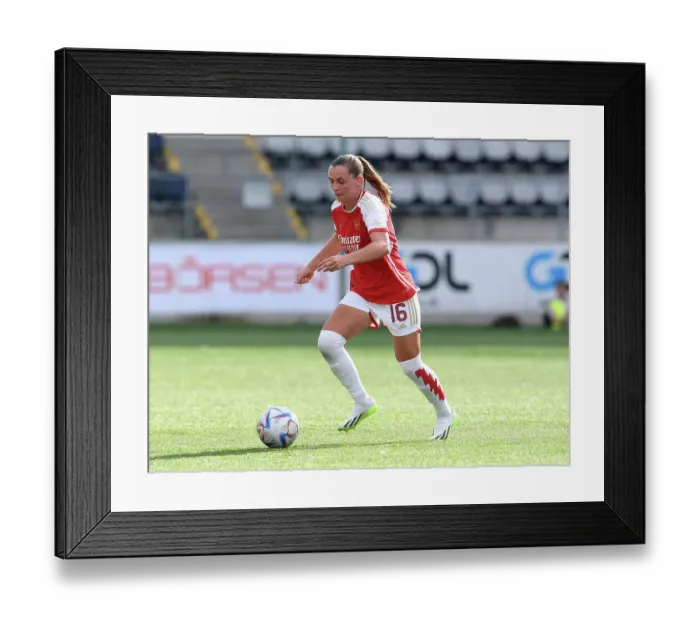 Framed Print : Arsenal Women vs Paris FC: Battle in Sweden - UEFA Champions League Showdown (September 2023) Framed Print : Arsenal Women vs Paris FC: Battle in Sweden - UEFA Champions League Showdown (September 2023)