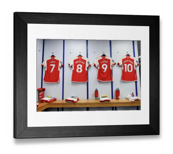 Framed Print : Arsenal Players Pre-Match Preparation: Everton vs Arsenal, Premier League 2023-24 Framed Print : Arsenal Players Pre-Match Preparation: Everton vs Arsenal, Premier League 2023-24