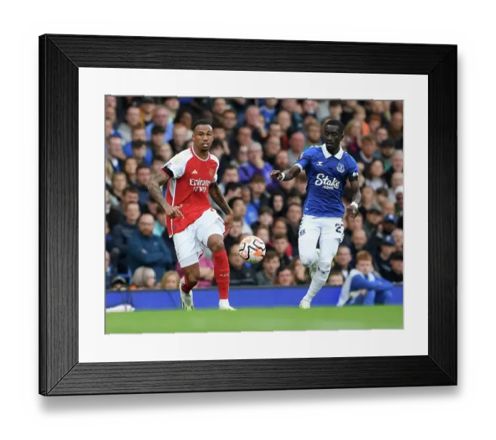 Framed Print : Gabriel vs. Gueye: Battle for Possession - Everton vs. Arsenal, Premier League 2023-24 Framed Print : Gabriel vs. Gueye: Battle for Possession - Everton vs. Arsenal, Premier League 2023-24