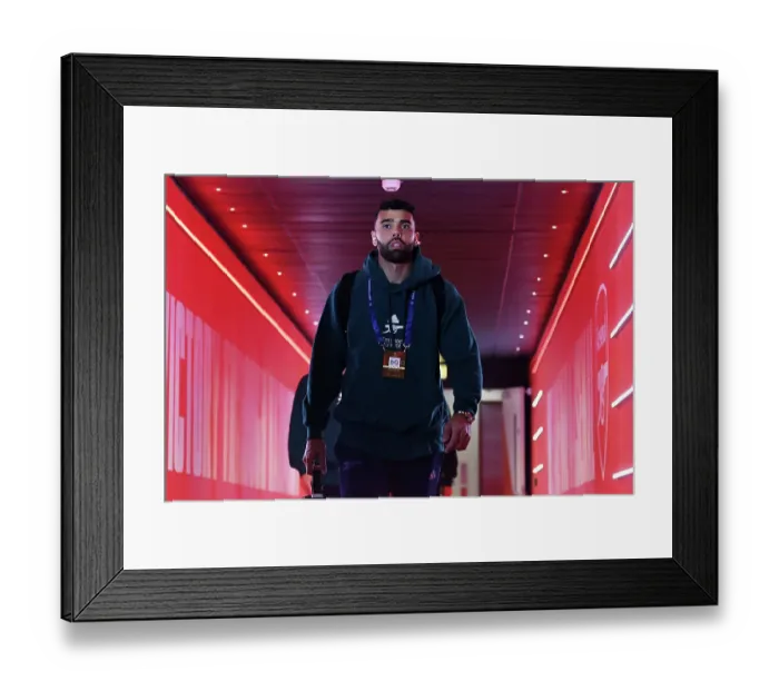 Framed Print : Arrival of New Arsenal Goalkeeper David Raya at Emirates Stadium vs PSV Eindhoven - UEFA Champions League 2023 / 24 Framed Print : Arrival of New Arsenal Goalkeeper David Raya at Emirates Stadium vs PSV Eindhoven - UEFA Champions League 2023 / 24