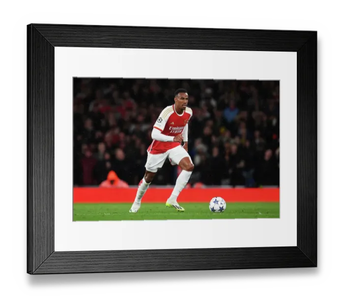 Framed Print : Gabriel in Action: Arsenal vs PSV Eindhoven, UEFA Champions League 2023 / 24 Framed Print : Gabriel in Action: Arsenal vs PSV Eindhoven, UEFA Champions League 2023 / 24