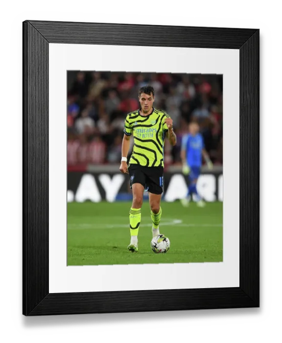 Framed Print : Arsenal's Kiwior Makes Debut: Carabao Cup Clash Against Brentford Framed Print : Arsenal's Kiwior Makes Debut: Carabao Cup Clash Against Brentford