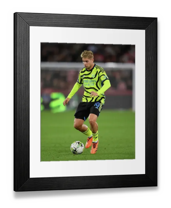 Framed Print : Emile Smith Rowe Shines in Arsenal's Carabao Cup Victory over Brentford Framed Print : Emile Smith Rowe Shines in Arsenal's Carabao Cup Victory over Brentford