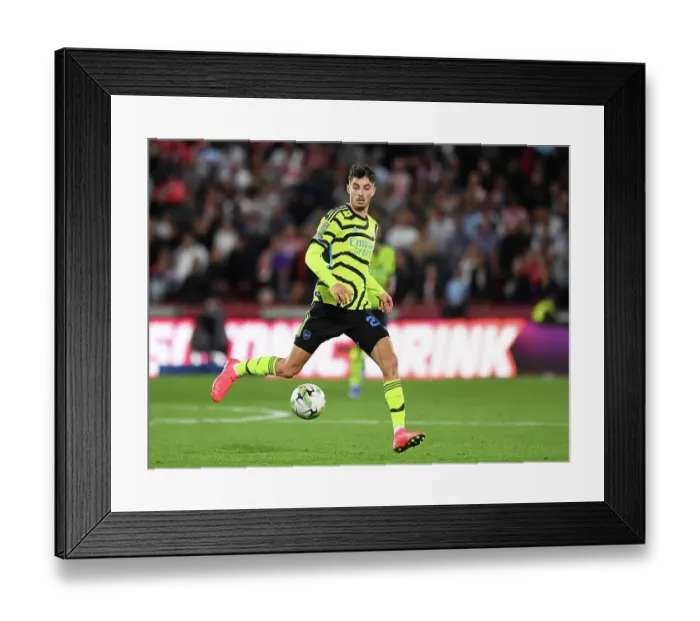 Framed Print : Brentford vs Arsenal: Carabao Cup Clash - Havertz in Action