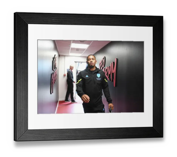 Framed Print : Arsenal's Gabriel Jesus Arrives at Vitality Stadium Ahead of AFC Bournemouth Clash (2023-24 Premier League)