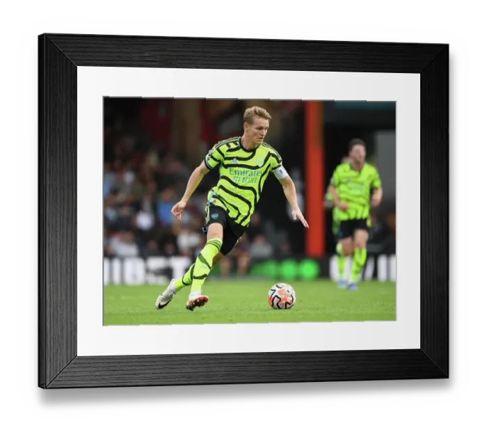 Framed Print : Arsenal's Martin Odegaard Bosses the Midfield: Arsenal vs. AFC Bournemouth, Premier League 2023-24 Framed Print : Arsenal's Martin Odegaard Bosses the Midfield: Arsenal vs. AFC Bournemouth, Premier League 2023-24