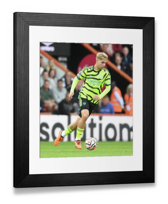 Framed Print : Emile Smith Rowe in Action: AFC Bournemouth vs. Arsenal FC, Premier League 2023-24