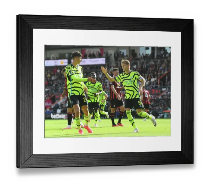 Framed Print : Arsenal's Penalty Double: Martin Odegaard and Kai Havertz Celebrate at Vitality Stadium (AFC Bournemouth vs Arsenal, 2023-24)