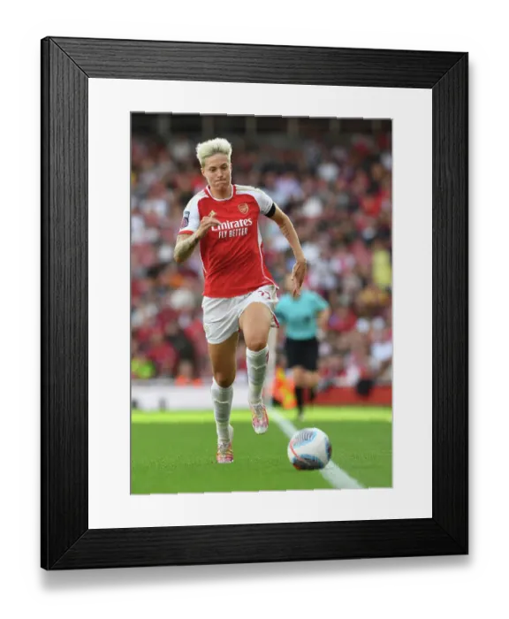 Framed Print : Arsenal Women vs Liverpool Women: Barclays Super League Clash at Emirates Stadium (2023-24)