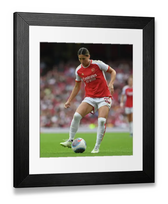 Framed Print : Arsenal FC vs Liverpool FC: Barclays Women's Super League Showdown at Emirates Stadium (2023-24)