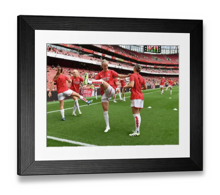 Framed Print : Showdown in the Barclays Women's Super League: Arsenal FC vs Liverpool FC at Emirages Stadium