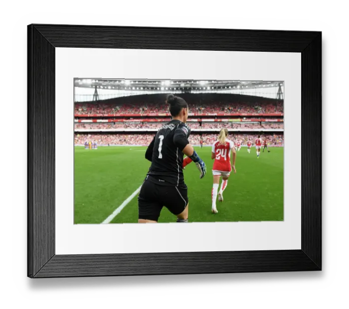 Framed Print : Arsenal vs Liverpool: Women's Super League - Half Time Moment with Manuela Zinsberger Framed Print : Arsenal vs Liverpool: Women's Super League - Half Time Moment with Manuela Zinsberger