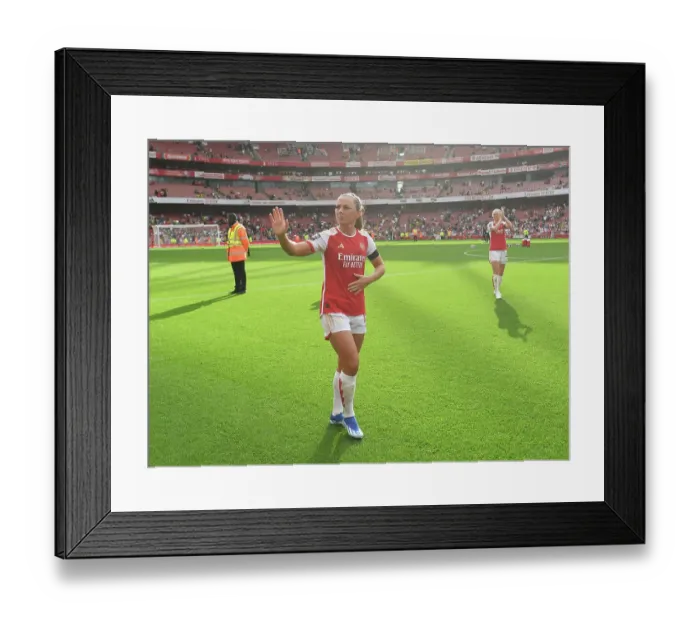 Framed Print : Arsenal Women Triumph Over Liverpool Women in Barclays Super League: Katie McCabe Celebrates Victory