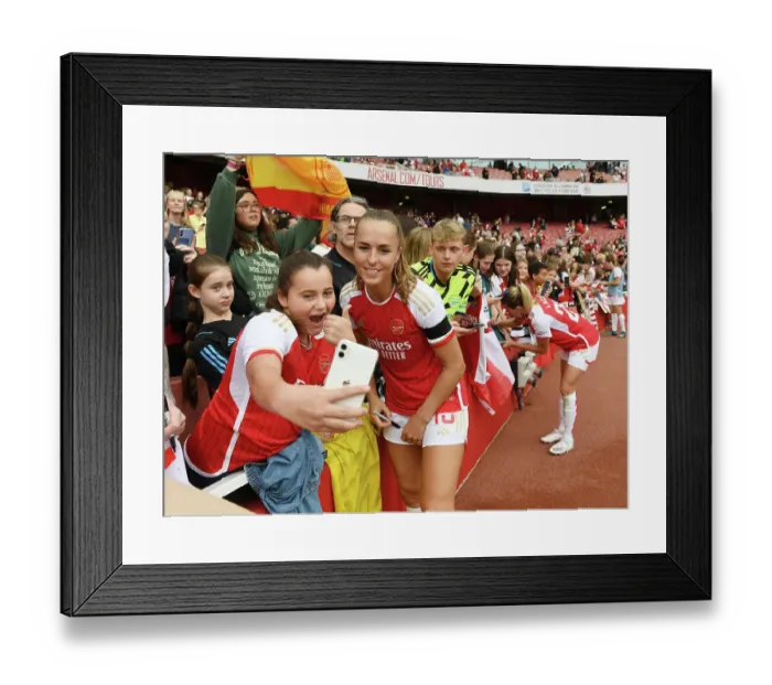 Framed Print : Arsenal's Lia Walti and Young Fan: A Selfie Moment after Arsenal Women vs Liverpool Women (2023-24)