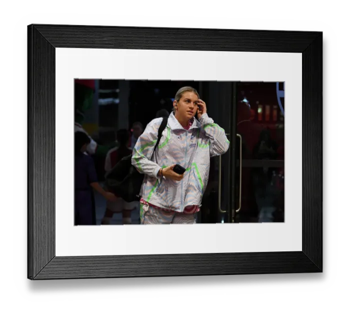 Framed Print : Arsenal's Alessia Russo Arrives: Barclays Super League Showdown against Liverpool Women at Emirates Stadium (2023-24) Framed Print : Arsenal's Alessia Russo Arrives: Barclays Super League Showdown against Liverpool Women at Emirates Stadium (2023-24)