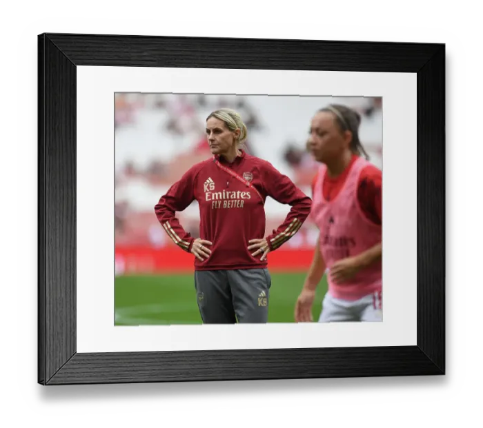 Framed Print : Arsenal Women vs Liverpool Women: Barclays Super League Showdown at Emirates Stadium (2023-24) - Coach Kelly Smith Leads Arsenal