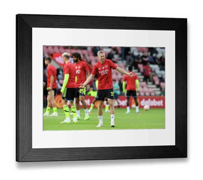 Framed Print : Arsenal's Zinchenko Gears Up: AFC Bournemouth vs Arsenal, Premier League 2023-24 Framed Print : Arsenal's Zinchenko Gears Up: AFC Bournemouth vs Arsenal, Premier League 2023-24