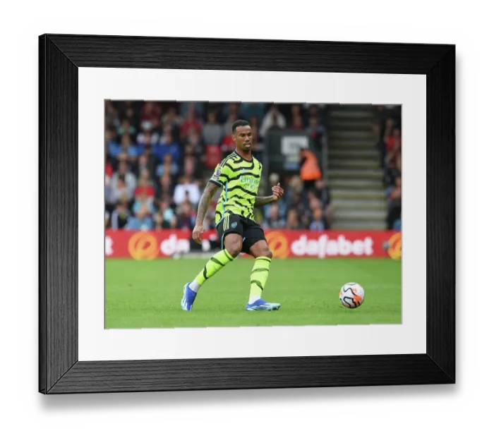 Framed Print : Arsenal's Unyielding Defender: Gabriel Magalhaes Stands Strong in Premier League Clash against AFC Bournemouth, 2023-24 Framed Print : Arsenal's Unyielding Defender: Gabriel Magalhaes Stands Strong in Premier League Clash against AFC Bournemouth, 2023-24