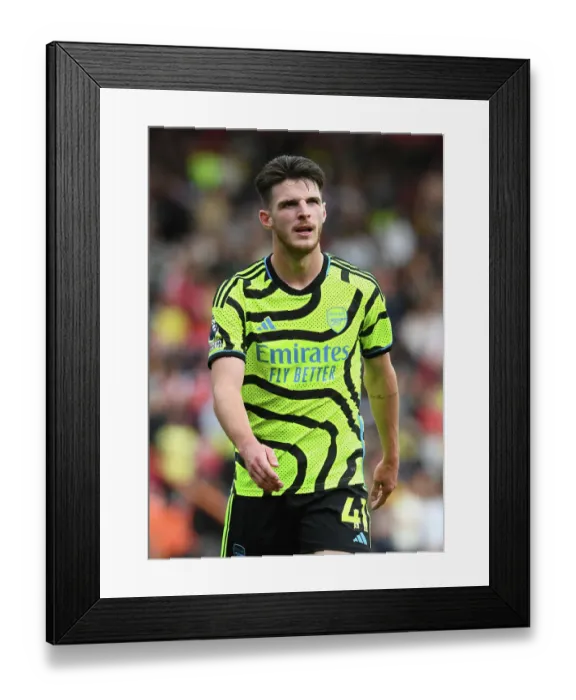 Framed Print : Arsenal's Declan Rice Focuses at Bournemouth's Turf: Premier League Clash 2023-24